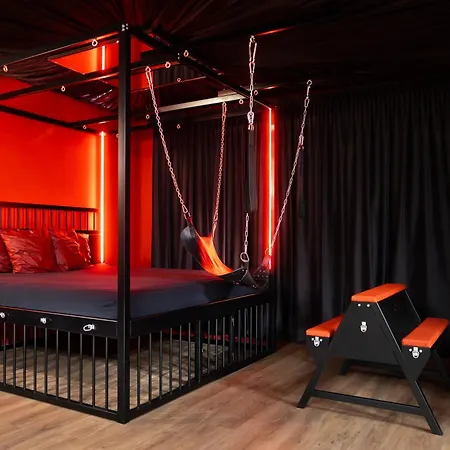 Apartment Bdsm Red